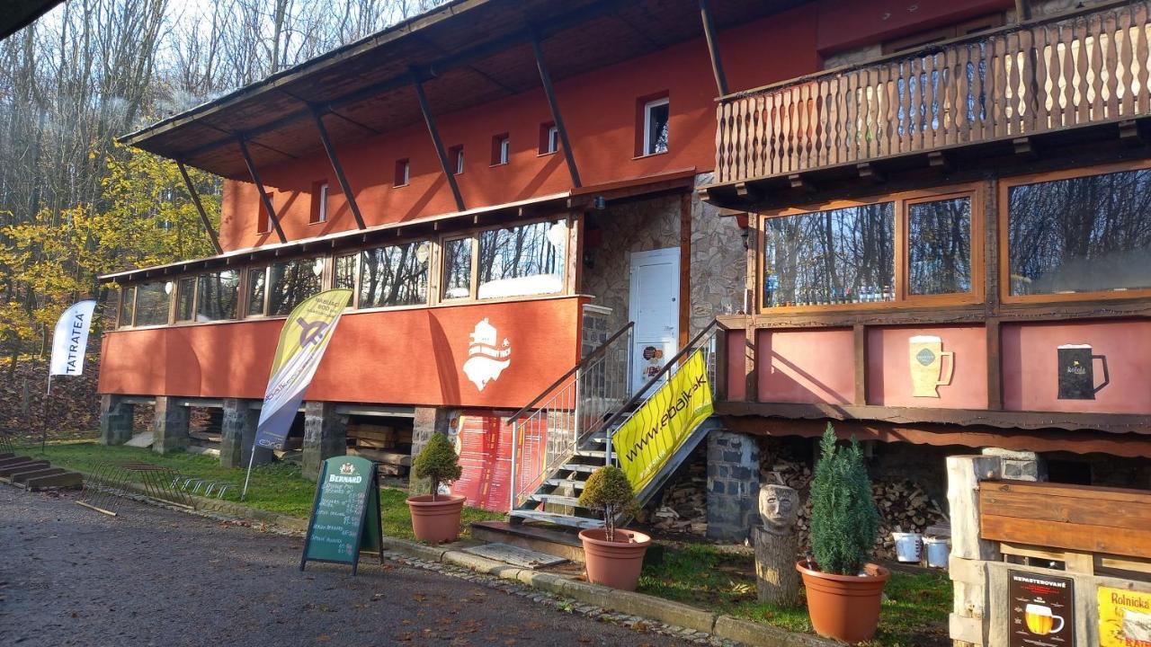 Chata Korenny Vrch Pezinska Baba Pezinok Exteriör bild