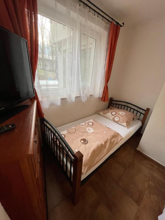 Chata Korenny Vrch Pezinska Baba Pezinok Exteriör bild