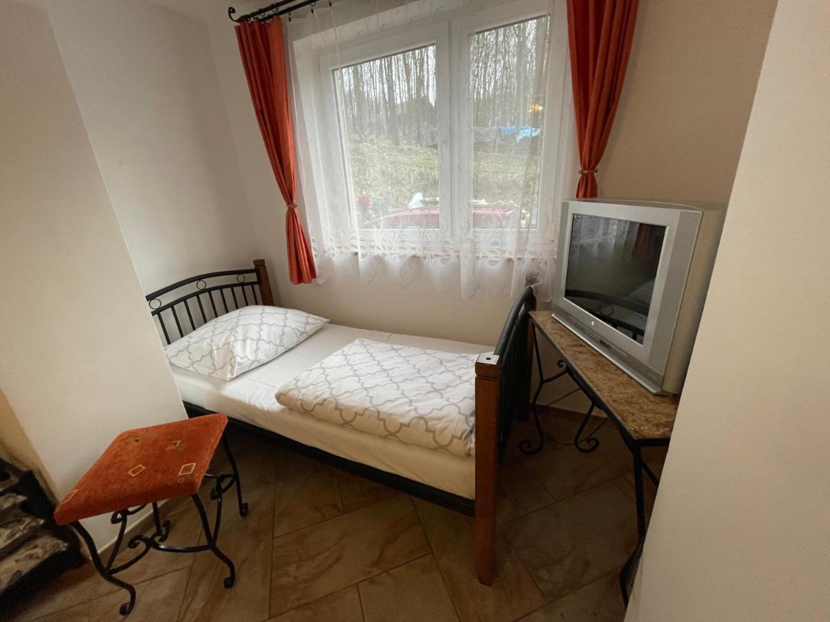 Chata Korenny Vrch Pezinska Baba Pezinok Exteriör bild